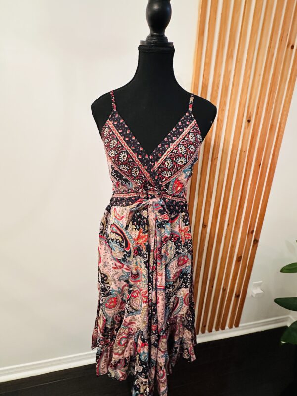 Sleeveless Short Dress - Image 2